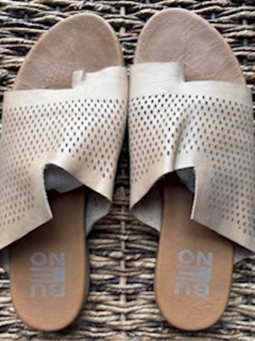 Bueno Leather Sandal